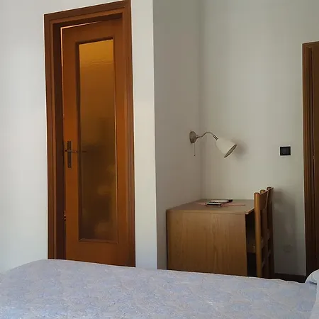 Otel Firenze 2*